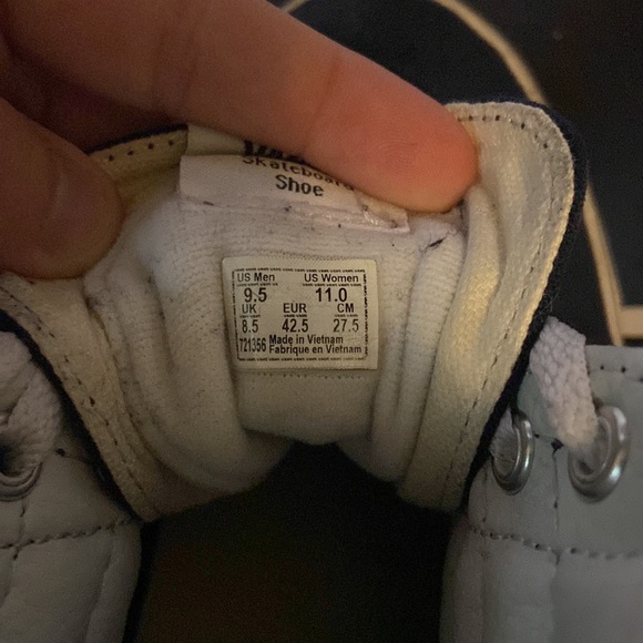 VANS SHOES - high top, navy blue - Picture 4 of 4